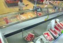 Funcionário tenta matar colega a tiros dentro de supermercado