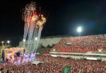 Garantido celebra 33º título com multidão no Sambódromo de Manaus
