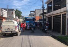 Menina de 6 anos morre atropelada por caçamba a caminho do mercadinho na zona oeste de Manaus