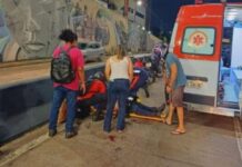 Motociclista por aplicativo e passageira ficam feridos após colisão com carrinho de carga na Djalma Batista