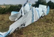 Vídeo: Avião de pequeno porte cai no interior de SP e deixa duas vítimas fatais