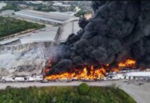 Bombeiros controlam incêndio em fábricas de Manaus após 24 horas de combate