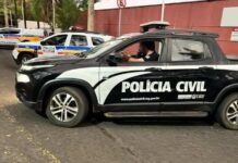 Adolescente é apreendido após assassinar homem com 50 facadas e divulgar crime nas redes sociais