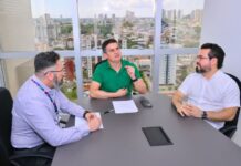 Prefeito David Almeida assina edital para construção da ‘Cidade do Autista’ e avança na política de inclusão em Manaus