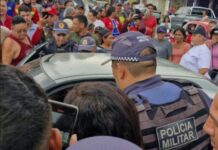 Ex-vereador e sobrinho são atacados em Iranduba; jovem não resiste aos tiros