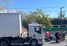 Colisão entre moto e caminhonete provoca explosão e morte na Zona Sul de Manaus
