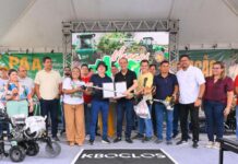 Prefeito David Almeida entrega equipamentos agrícolas e anuncia novos editais para fortalecer a agricultura familiar em Manaus