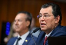 Aprovado PL de Eduardo Braga que isenta Imposto de Renda para quem ganha até R$ 5 mil