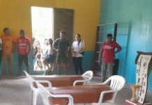 Corpos de crianças indígenas assassinadas retornam à aldeia no interior do Amazonas