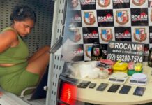 “Kika”, suspeita de chefiar o tráfico, é presa com drogas escondidas no Tarumã, em Manaus