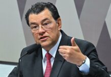 Eduardo Braga defende punição a grandes sonegadores e projeto avança no Senado