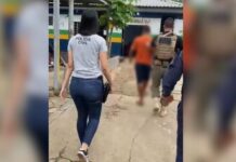 Homem é preso por agredir companheira após crise de ciúmes