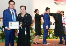 TCE-AM homenageia Renato Junior com medalha que representa transparência e eficiência na gestão dos recursos do povo