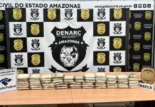 Polícia apreende R$ 4,5 milhões em cocaína escondida em rodas de caminhonete em Manaus