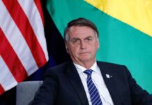 Bolsonaro é preso preventivamente após violação de tornozeleira e risco de fuga, determina STF