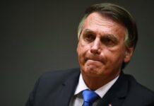 Defesa de Jair Bolsonaro pede internação no dia 24 e cirurgia no Natal
