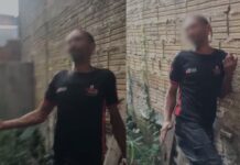 Vídeo mostra homem sendo agredido com pedaço de madeira após suspeita de roubo
