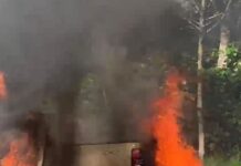 VÍDEO: Pick-up é destruída por incêndio na avenida do Turismo, em Manaus