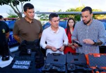 Prefeito David Almeida entrega novo armamento e reforça efetivo da Guarda Municipal de Manaus