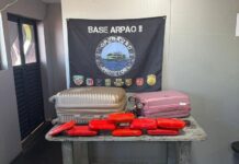Mulher é presa com 9 kg de cocaína em mala durante fiscalização em embarcação no AM
