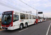 Prefeito David Almeida anuncia vale-transporte mais barato em Manaus