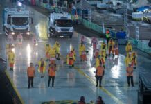 Prefeitura de Manaus recolhe mais de 35 toneladas de lixo no sambódromo durante os desfiles do Carnaval 2026