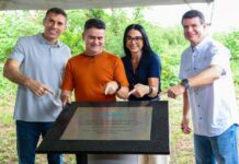 David Almeida lança pedra fundamental do primeiro Hospital-Dia de Manaus e inicia nova etapa na saúde