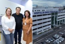 Eduardo Braga visita Hospital do Sangue, viabilizado com emendas de sua articulação e hoje referência no Norte do país