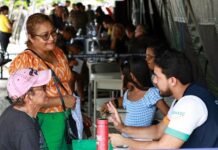 Prefeitura de Manaus oferece serviços de saúde e cidadania em ação na Ponta Negra