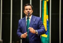 “Parece que não pertencemos ao Brasil”: Capitão Alberto Neto critica suspensão de R$ 678 milhões para a BR-319