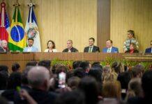 Prefeito de Manaus Renato Júnior participa de posse de 23 novos juízes do TJ-AM e destaca parceria institucional