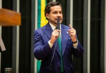 Capitão Alberto Neto critica suspensão da Lei da Dosimetria e cobra reação imediata do Congresso