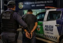 HOMEM É PRESO APÓS MATAR PADRASTO COM 13 FACADAS DURANTE BRIGA EM TEFÉ NO AM