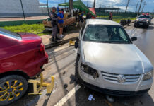 MOTORISTA DORME AO VOLANTE, INVADE CALÇADA E ATROPELA DUAS MULHERES NA AVENIDA DO TURISMO