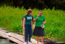 Débora Menezes cobra melhorias na infraestrutura durante visita a Iranduba
