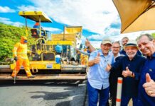 Eduardo Braga leva Lula à BR-319 e presidente garante avanço da rodovia com maior projeto ambiental já aplicado no mundo