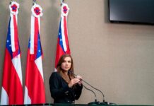 Débora Menezes alerta sociedade sobre canais de denúncia contra violência de menores no AM