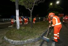 Prefeitura de Manaus mobiliza mais de 500 trabalhadores em grande operação noturna de limpeza