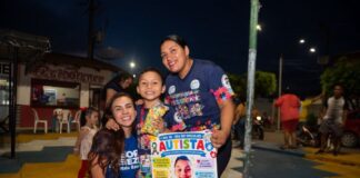 Débora Menezes participa de caminhada da Inclusão para Todos em Novo Aripuanã e defende redução de 30% na carga de trabalho de pais e mães atípicos