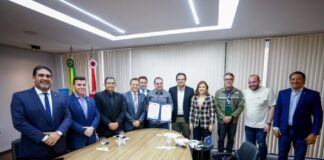 Governador Roberto Cidade assina resultado final do concurso público do Ipaam