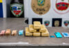 HOMEM É PRESO COM SEIS QUILOS DE COCAÍNA E MAIS DE R$ 12 MIL EM BENJAMIN CONSTANT, NO AMAZONAS Homem preso com cocaína em Benjamin Constant durante ação da Polícia Militar do Amazonas.