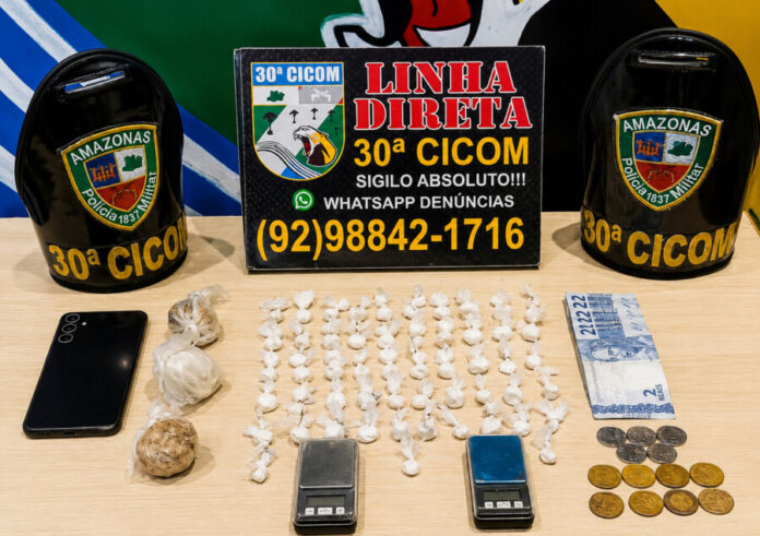 Homem preso com drogas no Jorge Teixeira. Homem preso com drogas durante ação da Polícia Militar no Jorge Teixeira.