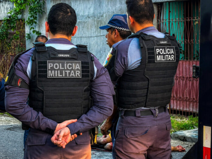 Homicídio na Compensa durante comemoração em Manaus Homicídio na Compensa durante comemoração em Manaus