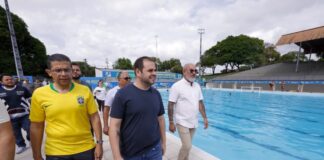 Governador Roberto Cidade anuncia ampliação do Vila Aberta para Todos também às quartas-feiras