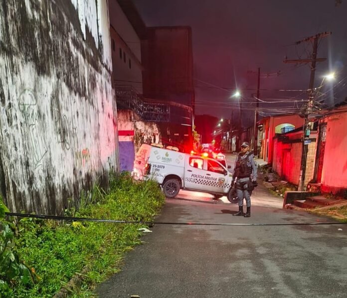 Homem é executado na Colônia Terra Nova, zona norte de Manaus Rua onde homem foi encontrado morto com marcas de tiros na Colônia Terra Nova em Manaus.
