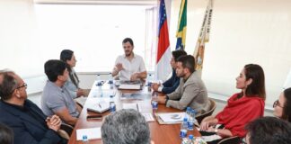 Prefeito Renato Junior cobra melhorias da Energisa e discute ampliação dos serviços em Manaus