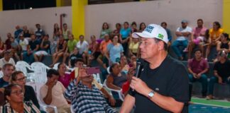 Eduardo Braga inicia viagem pelo Rio Juruá mostrando resultados de investimentos na saúde