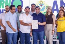 Governador Roberto Cidade leva ações do Governo Presente para Manacapuru