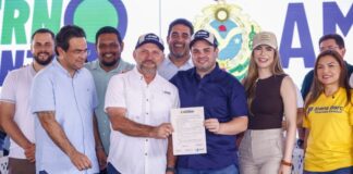 Governador Roberto Cidade leva ações do Governo Presente para Manacapuru