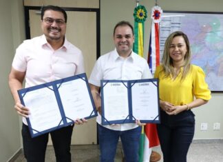 Governador Roberto Cidade assina novo convênio do Asfalta Amazonas e ordem de serviço para obras de pavimentação em Autazes